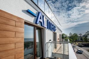 Zdjęcie z galerii obiektu Al Mare - Apartamenty i pokoje w Sarbinowie