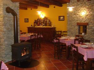 Un restaurant sau alt loc unde se poate mânca la Agriturismo A Nostro Mizoun