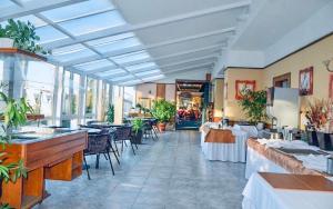 Restaurace v ubytování Interhotel America