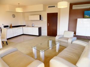 Kuchyňa alebo kuchynka v ubytovaní Apartament Panoramic