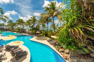Uma vista da piscina em Ritz Lagoa da Anta Hotel & SPA ou nos arredores