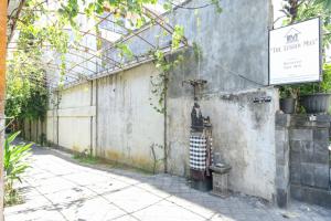 Fotografie z fotogalerie ubytování The Legian Mas Beach Inn v Kutě