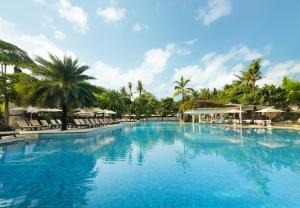 Bazén v ubytování Padma Resort Legian nebo v jeho okolí