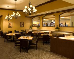 Restoran või mõni muu söögikoht majutusasutuses Pahrump Nugget Hotel & Casino