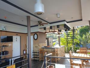 Fotografie z fotogalerie ubytování L & M Hearthstones Lodge v destinaci Oslob