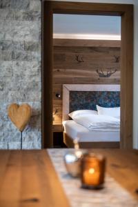 Chalet´s Alpenjuwel客房内的一张或多张床位