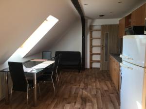 Kuchyňa alebo kuchynka v ubytovaní Apartment Liberec Stříbrný Kopec