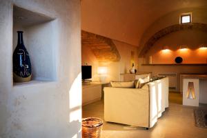 Dimora Sighé, exclusive rural villa with hydromassage pool italokat is kínál