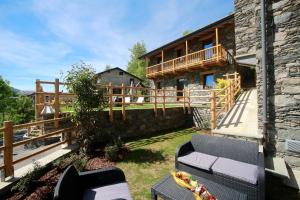 Vonkajšia záhrada v ubytovaní CHALETS MONGIOIE Pra di Roburent