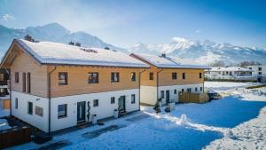 Grossglockner Chalets Zell am See ziemā