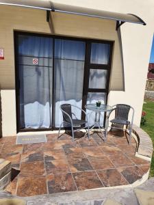 Balkón nebo terasa v ubytování Karoo View Guesthouse Cradock