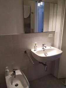 Ванная комната в Bell'appartamento