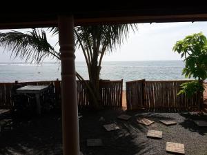 a view of the ocean from a beach house at Seaside View in Mirissa
