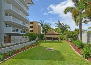 Imagem da galeria de Tingeera Bespoke Beachfront Apartments em Hervey Bay