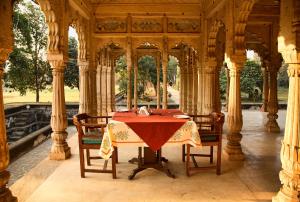 Fotografie z fotogalerie ubytování Neemrana's - Deo Bagh v destinaci Gválijar