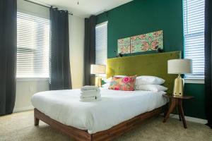 Luxe 1BR South Congress Apt #2435 by WanderJaunt
