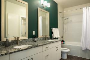 Luxe 1BR South Congress Apt #2435 by WanderJaunt