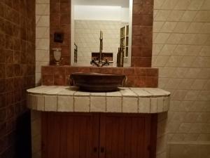 Koupelna v ubytování DIMITRA's VILLAS