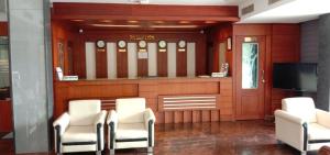Luxora Hotel and Spa的休息区