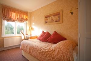 Gallery image of Fines Bayliwick Hotel in Bracknell