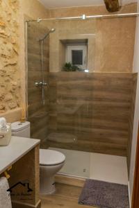 A bathroom at CASA LO PASTELER