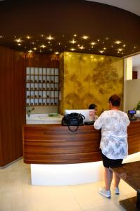 Hostia v ubytovaní Hotel Shangri-La