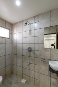 Koupelna v ubytování Hotel City Inn + 37 fotografií
