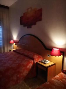 Gallery image of H&L Hotel in Cinisello Balsamo