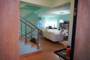 Posteľ alebo postele v izbe v ubytovaní 130m2 2Floor Luxury Villa Full House Full Comforts