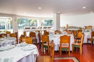 En restaurant eller et andet spisested på Sol Caribe Sea Flower
