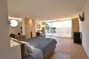 Afbeelding uit fotogalerij van A Serenada Enoturismo in Grândola