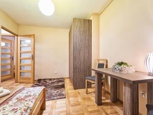 Posteľ alebo postele v izbe v ubytovaní Apartament Dwupoziomowy Pardałówka