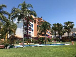 Bazén v ubytovaní Sunandsea apartment alebo v jeho blízkosti