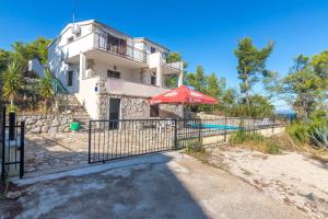 Fotografie z fotogalerie ubytování House Perida v destinaci Stomorska