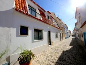 Gallery image of Townhouse with Seaview Terrace in Ericeira