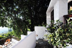 A balcony or terrace at BLUE GREY cottage