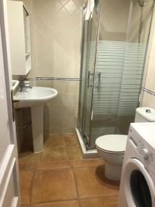 Et badeværelse på Center Holiday Corralejo