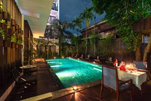 Bazén v ubytování King Rock Boutique Hotel nebo v jeho okolí