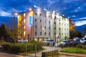 Foto da galeria de ibis budget Chilly-Mazarin Les Champarts em Chilly-Mazarin