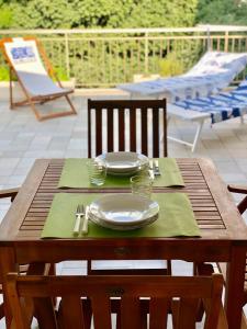 En terrasse eller udendørsområde på Casino' Porta -Teatro