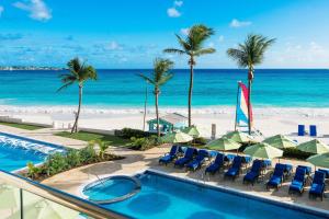 A piscina localizada em Sea Breeze Beach House All Inclusive by Ocean Hotels ou nos arredores