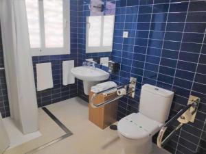 Koupelna v ubytování Sosiego Hostal de Mar