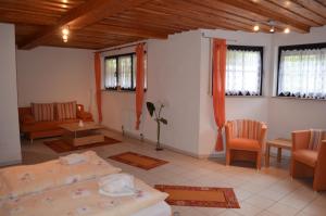 Fotografie z fotogalerie ubytování Hotel Restaurant Waldschlössel v destinaci Speyerbrunn