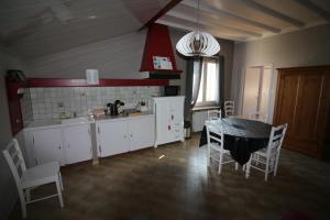 Photo de la galerie de l'établissement la Chaumine aux étoiles, à Camurac