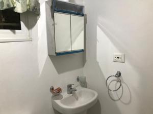 Ένα μπάνιο στο cómodo first floor