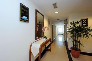 TV a/nebo společenská místnost v ubytování Palm Inn Ampang Point