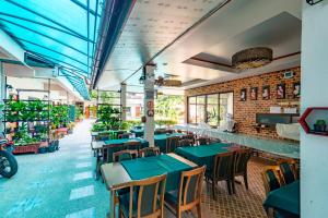 Restaurace v ubytování Medio De Pai