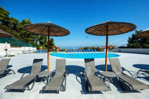 Bazén v ubytování Atrium Hotel nebo v jeho okolí