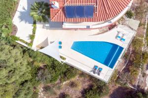 Bazén v ubytování Villa Paraiso D14 nebo v jeho okolí