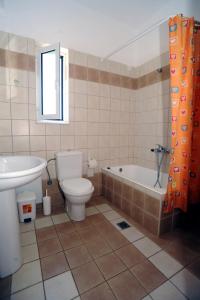 Koupelna v ubytování Evilion hotel